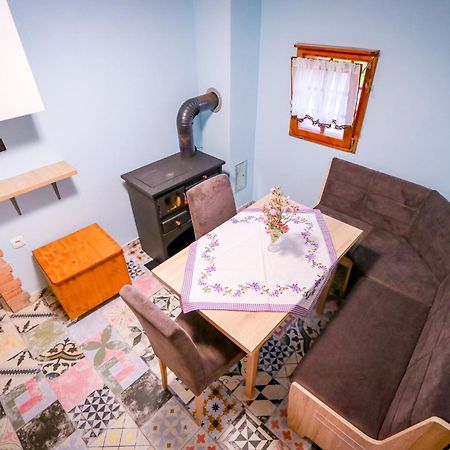 Hostel Strug Makole Екстериор снимка