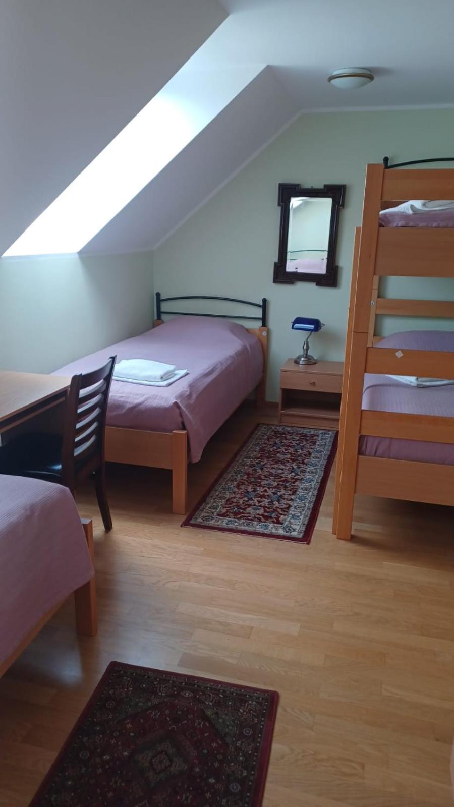 Hostel Strug Makole Екстериор снимка