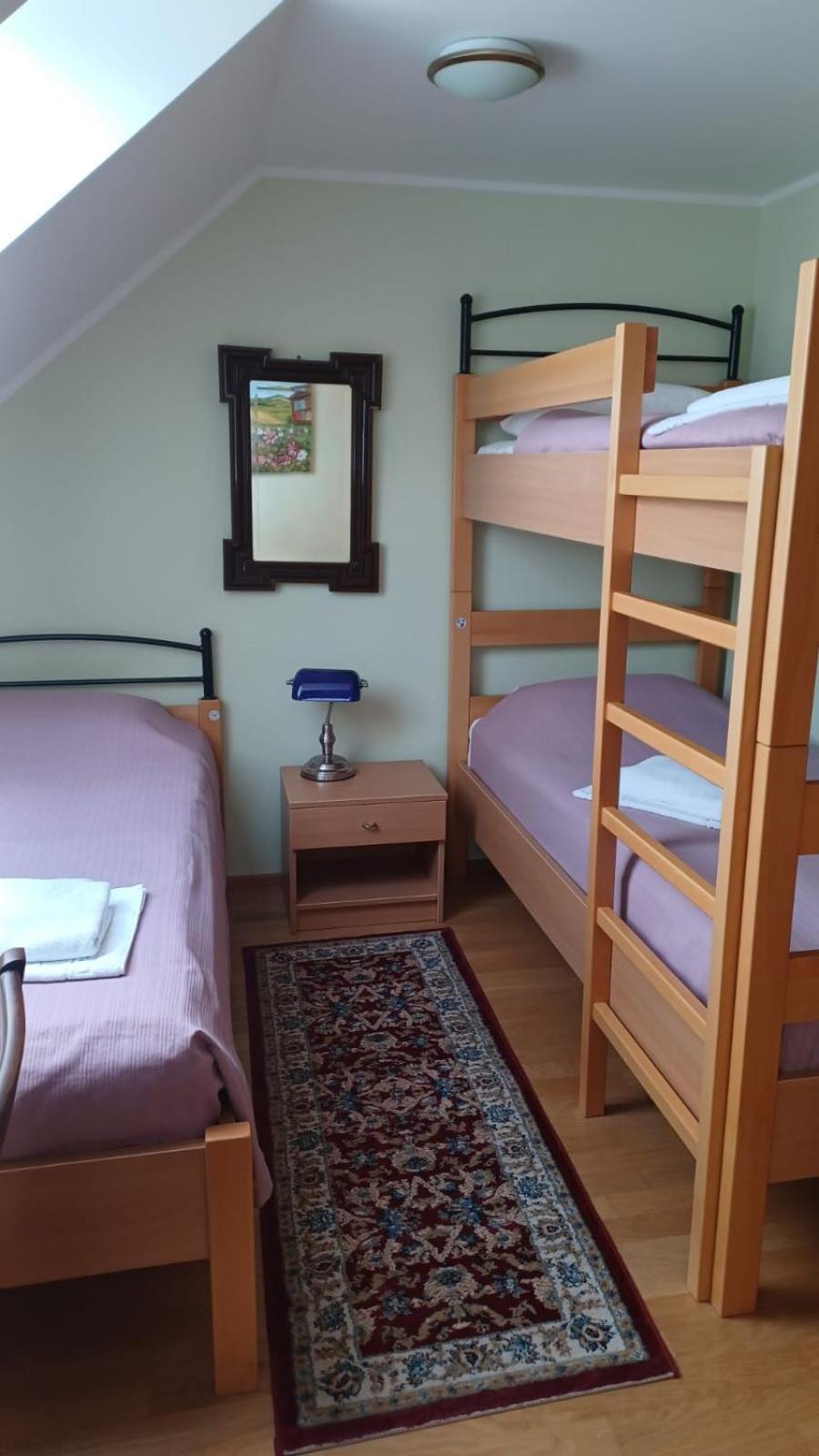 Hostel Strug Makole Екстериор снимка